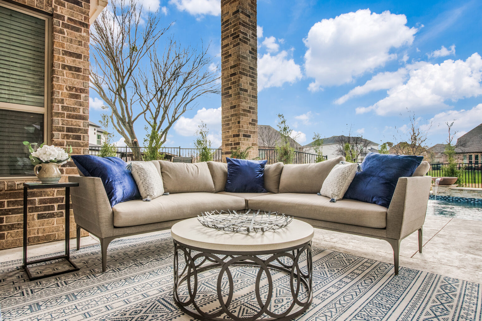 Outdoor Living Design Ideas for Spring 